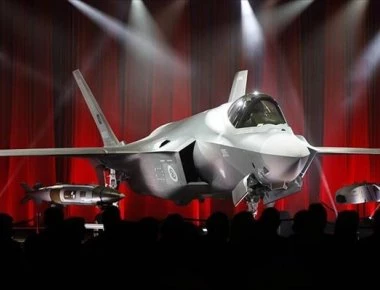 HΠΑ και Τουρκία γιόρτασαν την παραλαβή των F-35